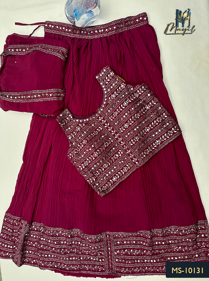 Traditional Wedding Clothes and Collections | Mayil Sarees