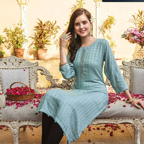 Traditional Wedding Clothes and Collections | Mayil Sarees